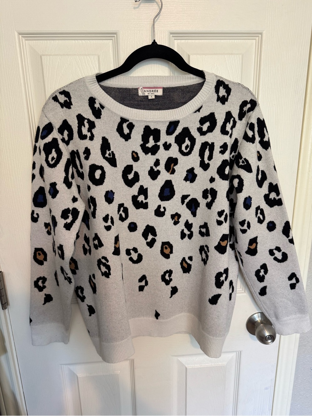 Andree Gray Crewneck Sweater with Black and Tan Leopard Spots
